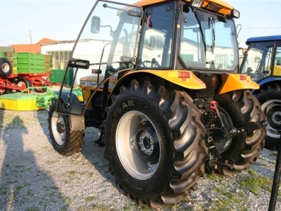 Traktor Sonalika DI