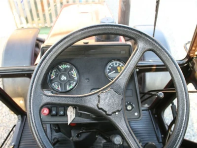 Traktor Belarus 800