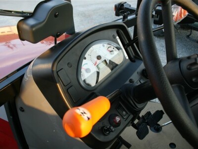 Traktor Massey Ferguson 3600