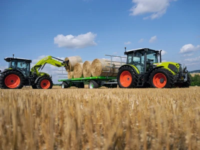 Traktori CLAAS