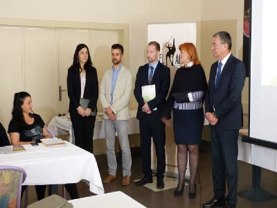Treći slijeva mr.sc Joško Stella