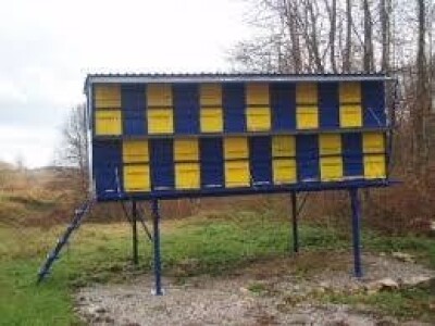 Jedan od pčelinjaka Jedan od pčelinjaka