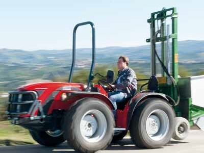 Traktor Antonio Carraro TRG