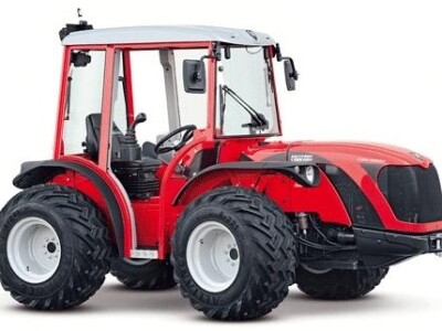 Traktor Antonio Carraro TRH