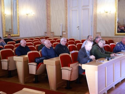 Tribina o ratarskoj proizvodnji u okolnostima šteta od divljači Tribina o ratarskoj proizvodnji u okolnostima šteta od divljači