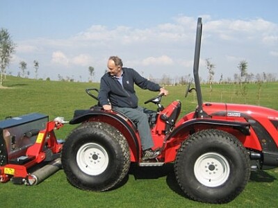 Traktor Antonio Carraro TRX