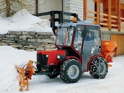 Traktor Antonio Carraro TTR 4400 HST