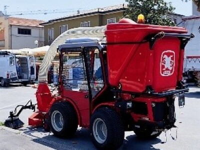 Traktor Antonio Carraro TTR 4400 HST