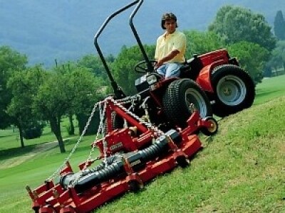 Traktor Antonio Carraro TTR 4400 HST