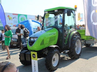 Tuber 50 s novom kabinom