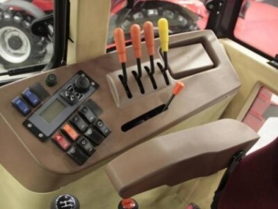 Traktor Tumosan 9100 Maxima