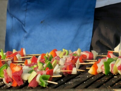 TUNAFEST - filetiranje tune na molu