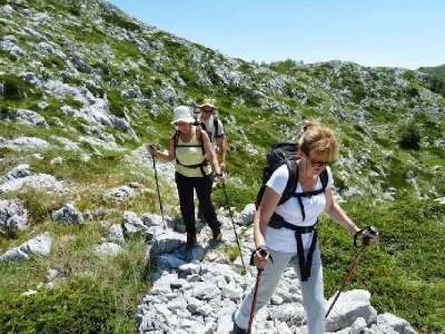 Turisti planinari na Biokovu