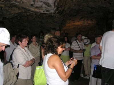 Turisti u Grapčevoj špilji