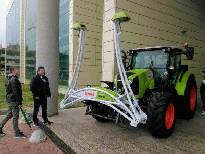 Tvrtka Jerković d.o.o. ustupila FAZOS-u najusvremeniji traktor marke Claas