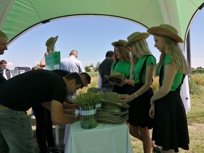 Tvrtka RWA Hrvatska u Križevcima organizirala - Centralni dan polja