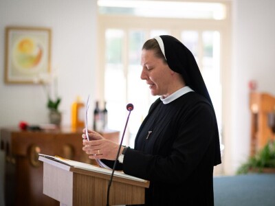 U Bijelom polju časne sestre franjevke posadile 33 bijele masline!