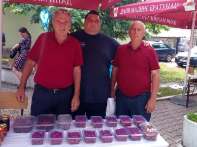 U Bratuncu otvoren sajam "Dani maline"