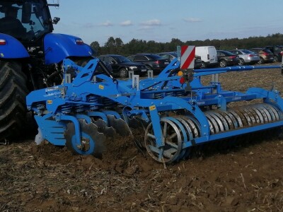 U Koprivnici su predstavljeni novi  poljoprivredni strojevi njemačke kompanije LEMKEN