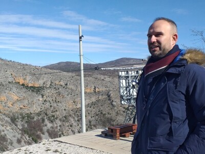 U krajoliku Bogom danom za koze i raštiku svi jedu k'o u matere