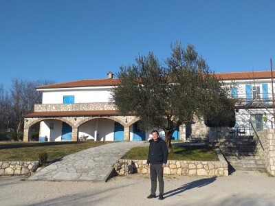 U krajoliku Bogom danom za koze i raštiku svi jedu k'o u matere