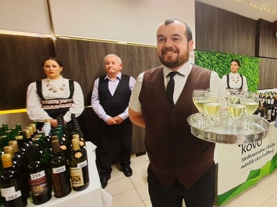 U Ludbregu otvorena najveća izložba mladih vina u Hrvatskoj