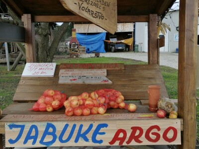 U međimurskim voćnjacima započelo zimsko orezivanje voćaka