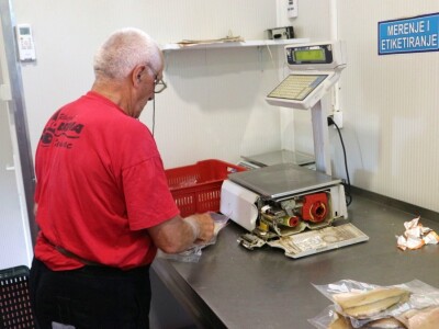 U modernom pogonu prerađuju 1.500 tona ribe godišnje