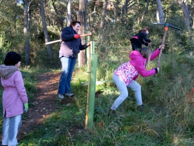 "U ovoj šumi sam odrastao, prije dvije godine gasio požar, a danas naš sin u njoj sadi svoj prvi hrast