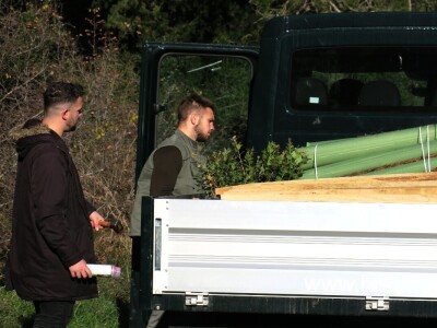 "U ovoj šumi sam odrastao, prije dvije godine gasio požar, a danas naš sin u njoj sadi svoj prvi hrast