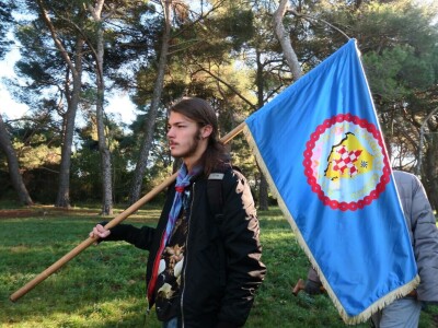"U ovoj šumi sam odrastao, prije dvije godine gasio požar, a danas naš sin u njoj sadi svoj prvi hrast