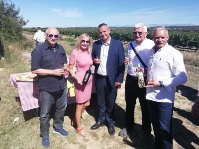 U PETAK NA NADINSKOM BLATU - Prvi put obilježen početak berbe grožđa u Zadarskoj županiji