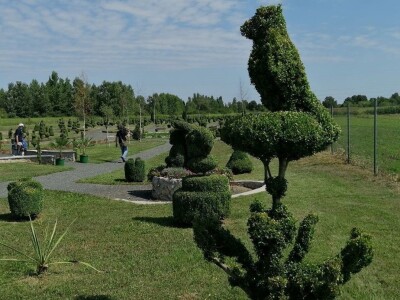 U Sračincu jeotvoren topiary  park