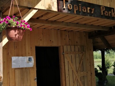 U Sračincu jeotvoren topiary  park