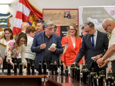 U Varaždinu održana 6. međunarodna izložba bučinih ulja Alpe-Adria i 13. izložba bučinih ulja Hrvatske