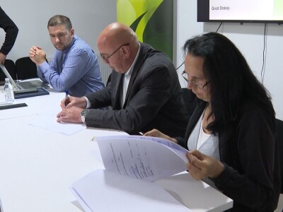 Novih 20 plastenika za dobojske domaćine