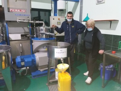 Uljara Bilaja Uljara Bilaja