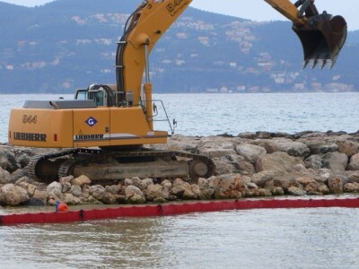 RCY - zaštita obale izlivenih ulja, prljavštine i meduza, izvadi još slika iz priloga BEACH BOOM RCY - zaštita obale izlivenih ulja, prljavštine i meduza, izvadi još slika iz priloga BEACH BOOM
