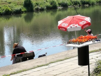 Ulov ribe udicom na plovak na Fojnici