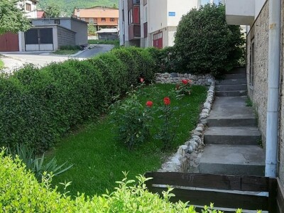 Uređenje vrta oko zgrade