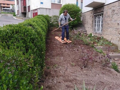 Uređenje vrta oko zgrade