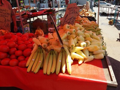 Uvozno  voće i povrće