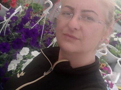 Uzgoj cveća hobi koji traži rad i posećenost ali i opušta