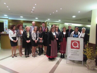 UZORNE SEOSKE ŽENE  - Rozalinda Banić kandidatkinja za najuzorniju hrvatsku seosku ženu budi se prije ptica!