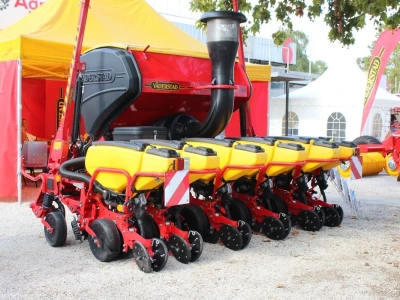 Vaderstad na sajmu u Novom Sadu