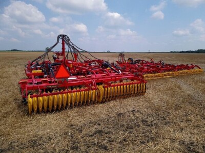 Vaderstad - prikaz mašina u radu Mađarska