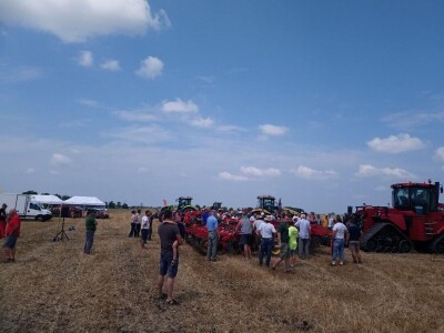 Vaderstad - prikaz mašina u radu Mađarska