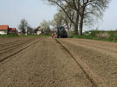 Vaderstad tempo i Valtra N4