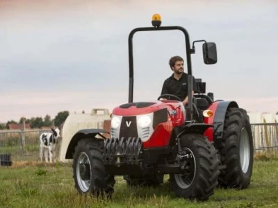 Traktor Valtra A