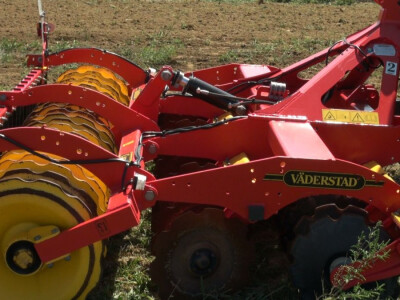 Valtra N 114 i Carrier 300 Valtra N 114 i Carrier 300